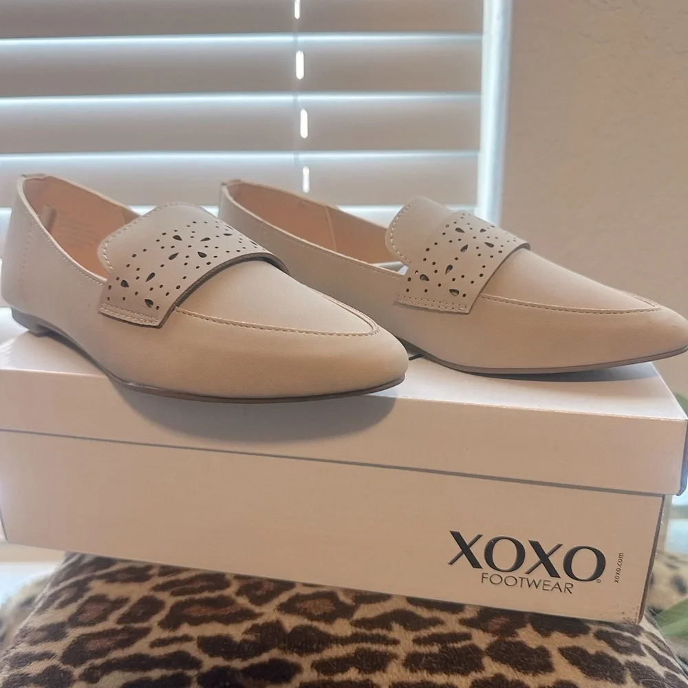 XOXO Women's‎ Valia Ballet Flat Size 6